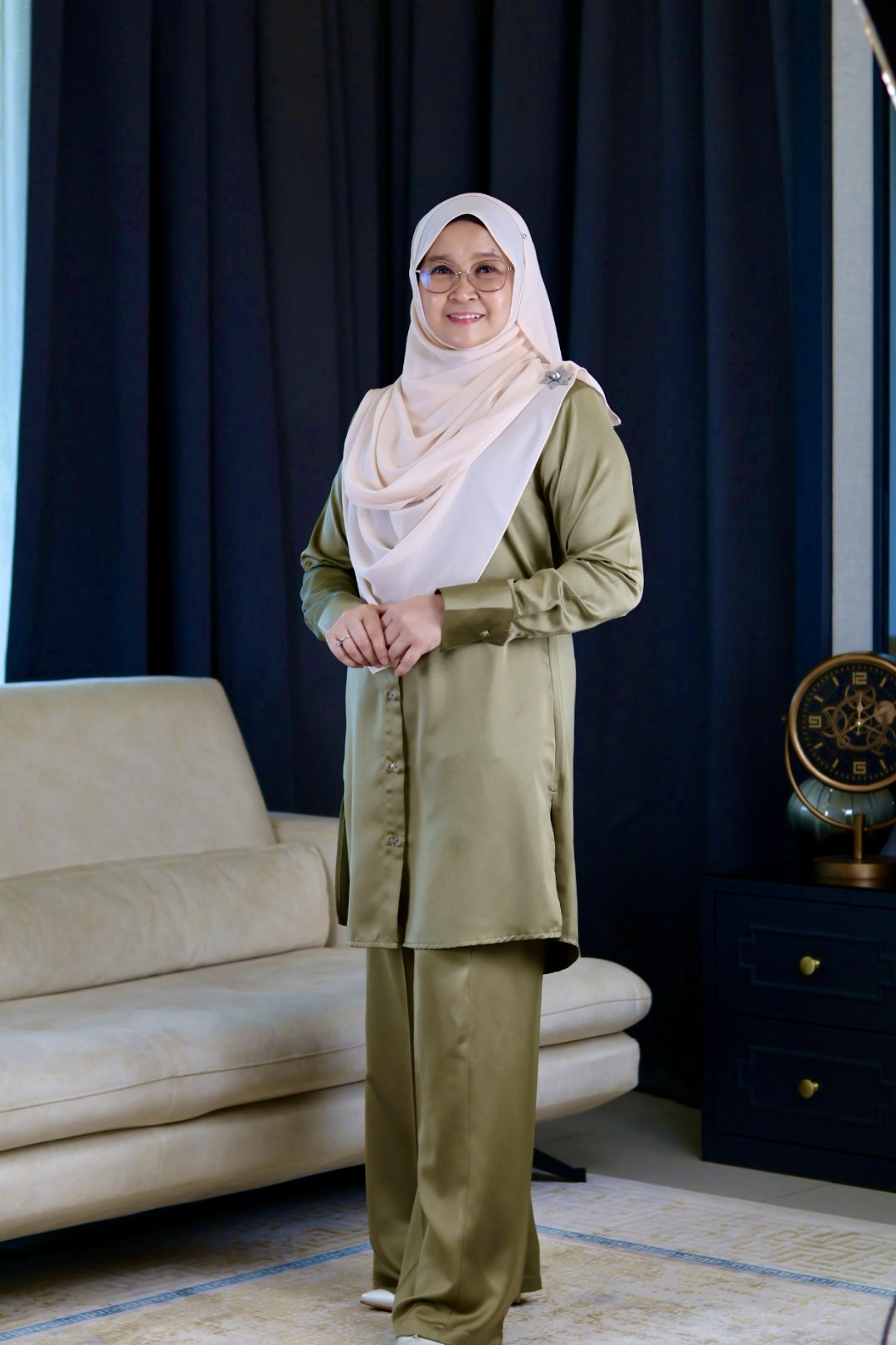 OLIVE BASEERAH PANTSUIT MUSLIMAH EXECUTIVE WEAR OLIVE BASEERAH PANTSUIT MUSLIMAH EXECUTIVE WEAR