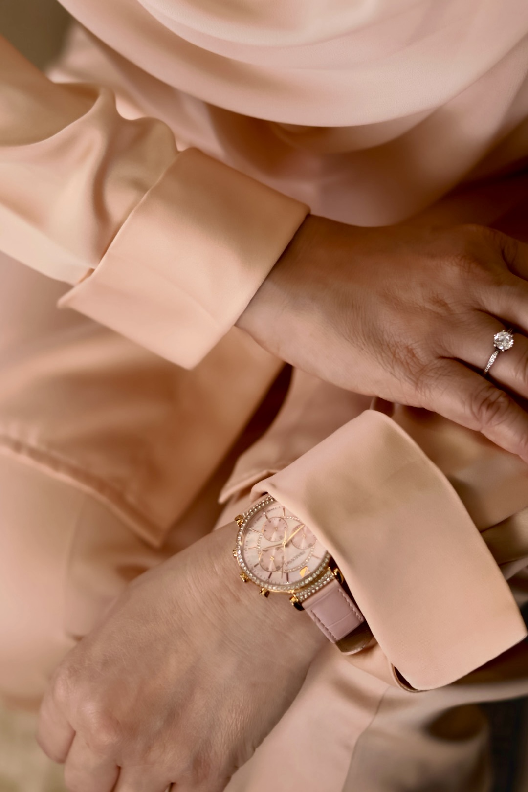 PEACH BASEERAH PANSUIT MUSLIMAH EXECUTIVE WEAR PEACH BASEERAH PANSUIT MUSLIMAH EXECUTIVE WEAR