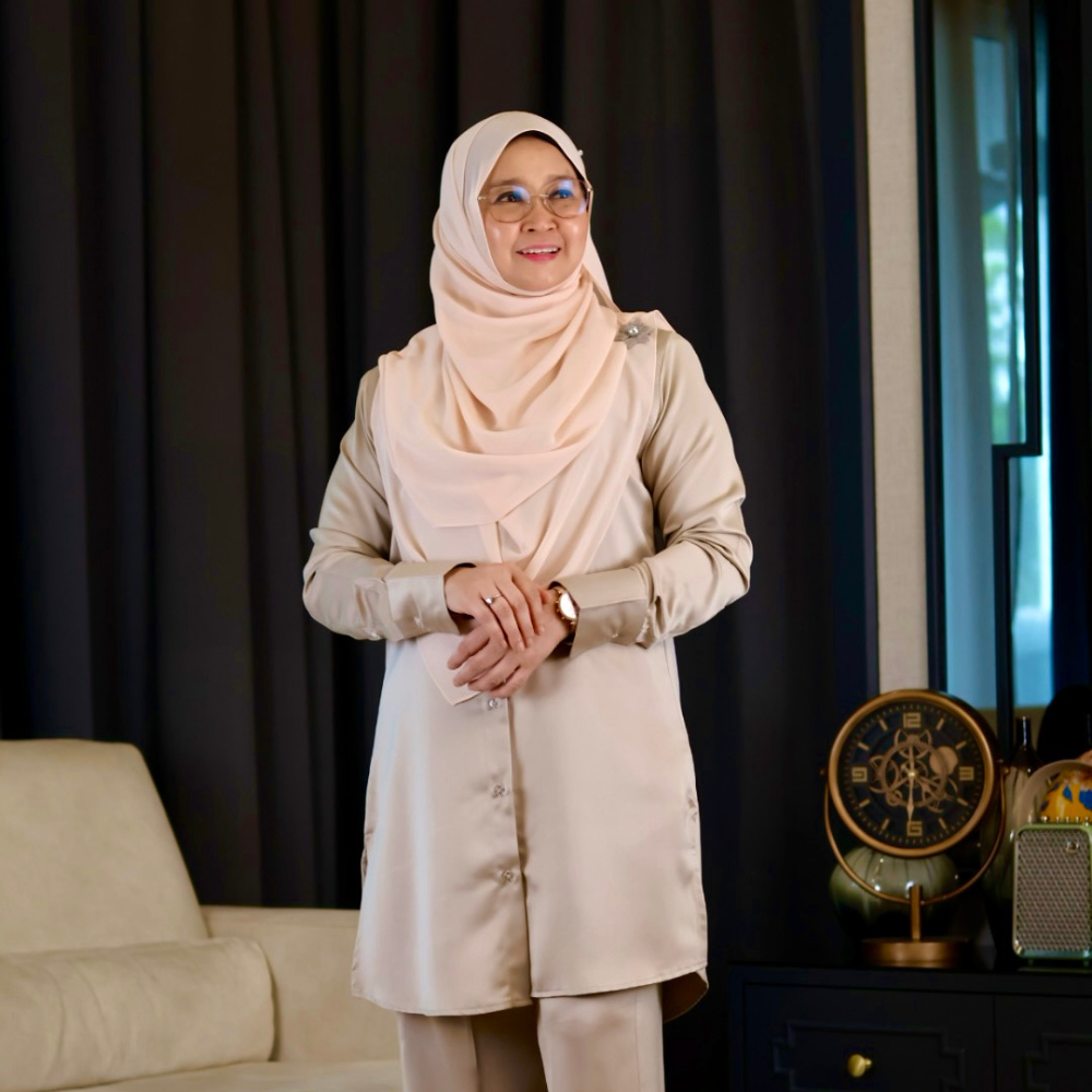 TAUPE BASEERAH PANTSUIT MUSLIMAH EXECUTIVE WEAR TAUPE BASEERAH PANTSUIT MUSLIMAH EXECUTIVE WEAR